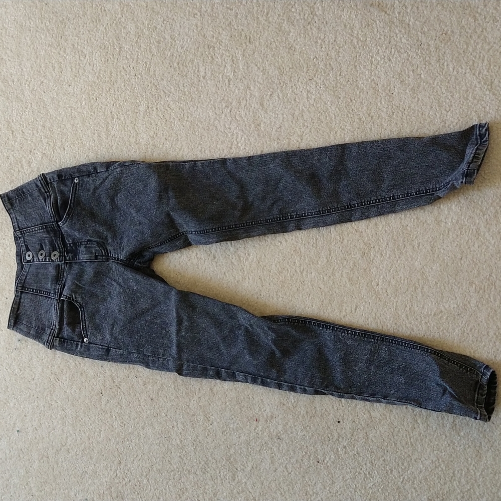 High-waisted acid wash black jeans